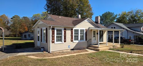 80 Duke St, Granite Falls, NC, 28630-1808 | Card Image