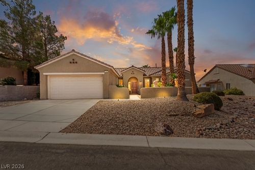 2795 Scotts Valley Dr, Henderson, NV, 89052-6840 | Card Image