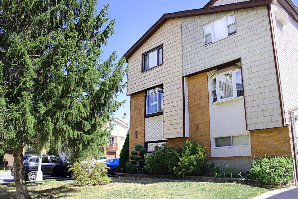 Denker Pl, Staten Island, NY 10314