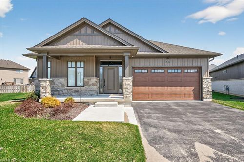 23-24 Craddock Blvd, Jarvis, ON, N0A1J0 | Card Image