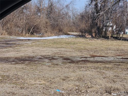 914 S 12th St, East Saint Louis, IL, 62201 | Card Image