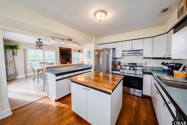149 Bayview Dr, House other with 3 bedrooms, 2 bathrooms and null parking in Stumpy Point NC | Image 24