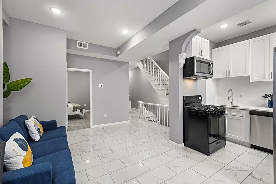 Residential Lease in JC, West Bergen 3