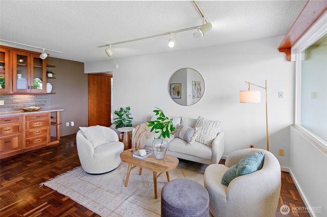 UNIT-104 - 965 Winslow Way E, Condo with 2 bedrooms, 1 bathrooms and 1 parking in Bainbridge Island WA | Image 6