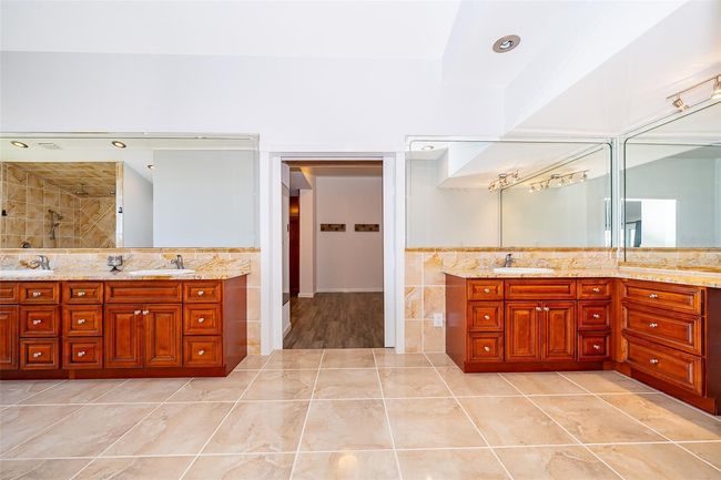 372 Rest Haven Rd, House other with 4 bedrooms, 4 bathrooms and null parking in Geneva FL | Image 18