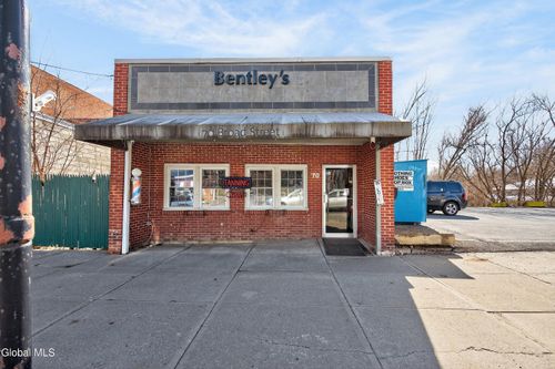 70 Broad St, Schuylerville, NY, 12871-1301 | Card Image