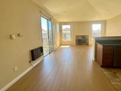 d322-3695 Stevenson Blvd, Fremont, CA, 94538-2371 | Card Image