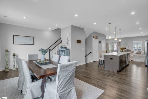 20 Eagle Field Ln, Greenville, SC, 29607-6153 | Card Image