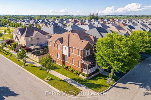 50 Stoney Creek Dr, Markham, ON, L6E0K3 | Card Image
