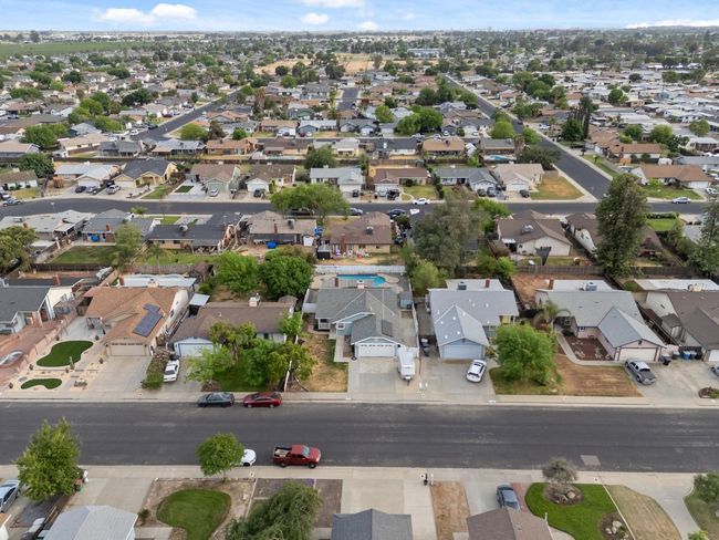 1045 Clover Ln, House other with 3 bedrooms, 0 bathrooms and null parking in Hanford CA | Image 29