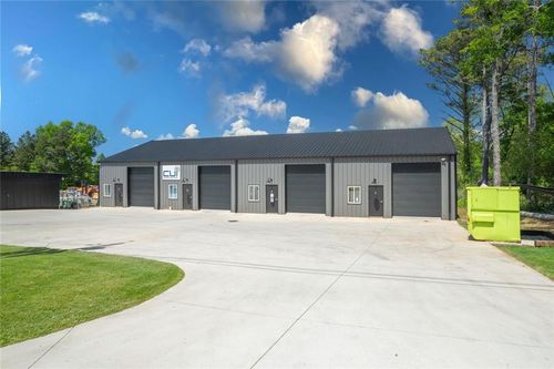 e-and-f-613 Tallapoosa St W, Bremen, GA, 30110-1838 | Card Image