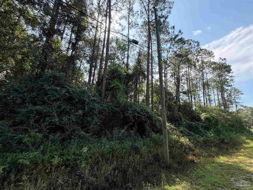 000 N 14th Ave, MILTON, FL, 32583 | Card Image