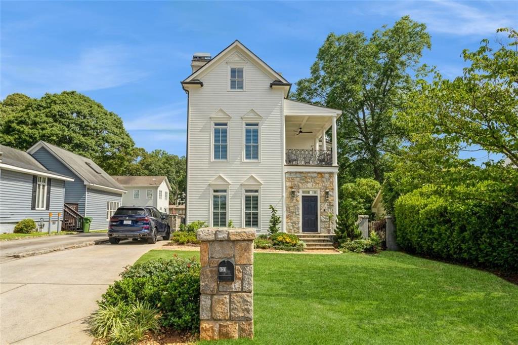 Trabert Ave, Atlanta, GA 30309