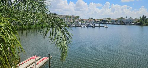 203-8822 Bay Pointe Dr, TAMPA, FL, 33615-5322 | Card Image