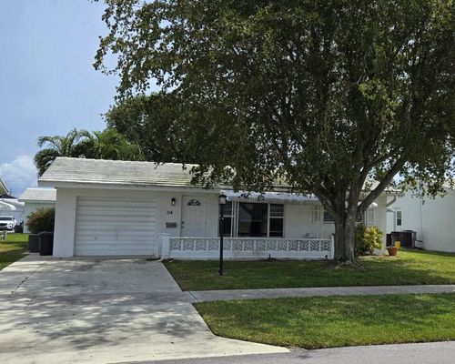 114 Leisureville Blvd, Boynton Beach, FL, 33426-4351 | Card Image