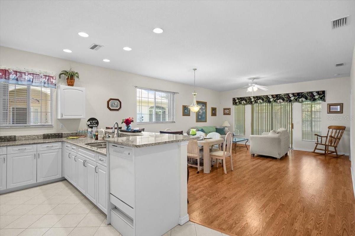 Residential in PUNTA GORDA 4