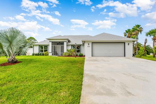 760 Holden Ave, Sebastian, FL, 32958-5047 | Card Image