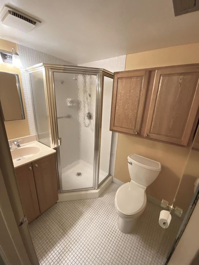 APT-104 - 1111 Lemon Tree Ter, Condo with 2 bedrooms, 2 bathrooms and null parking in Delray Beach FL | Image 9