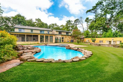 303 Shady Glen Ln, Conroe, TX, 77385-7748 | Card Image