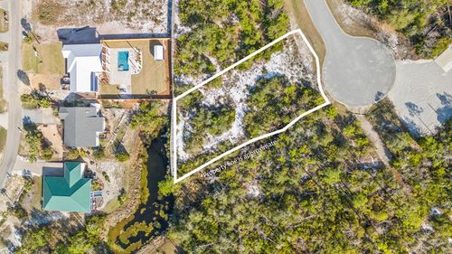 2 S Brooks Ave, Port St. Joe, FL, 32456 | Card Image