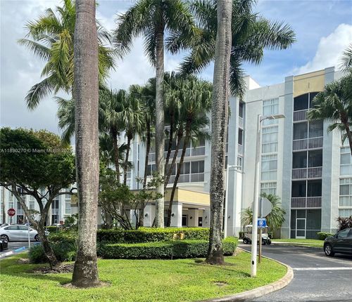 apt-522-9725 Nw 52nd St, Doral, FL, 33178-2081 | Card Image
