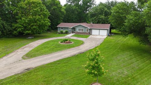 6480 Long Lake Rd, Willmar, MN, 56201-9201 | Card Image