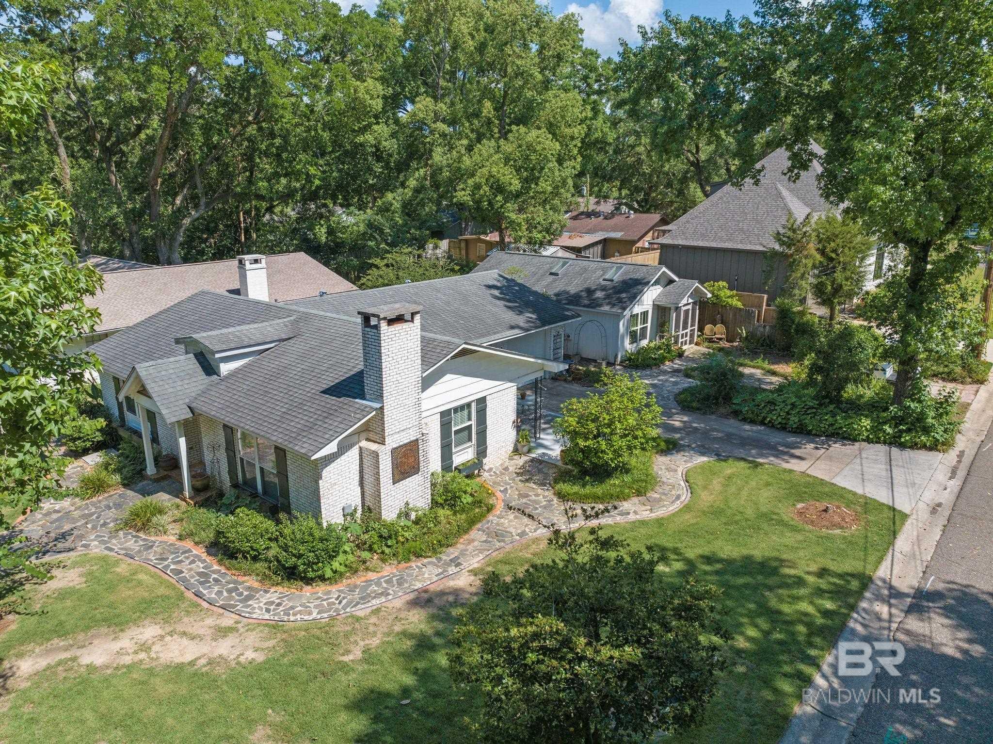 Cole Ct, Fairhope, AL 36532