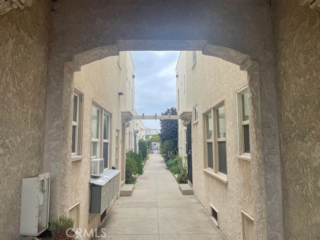 APT-1 - 1738 E 4 Th St, Home with 1 bedrooms, 1 bathrooms and null parking in Long Beach CA | Image 6