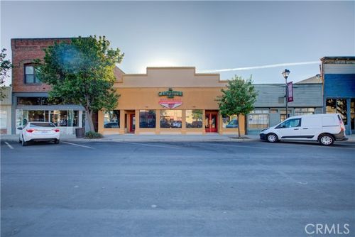 1425 Main St, Newman, CA, 95360-1315 | Card Image