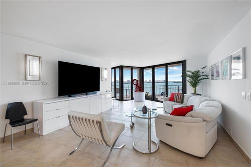 apt-1102-4000 Towerside Ter, Miami, FL, 33138-2238 | Card Image