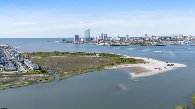 13 Delmar Dr, Condo with 3 bedrooms, 3 bathrooms and null parking in Brigantine NJ | Image 79