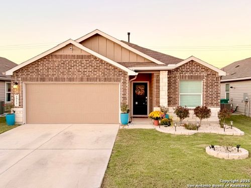 10127 Helios Hts, Converse, TX, 78109-4412 | Card Image