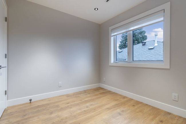 241 E 21 Street, Home with 4 bedrooms, 3 bathrooms and 1 parking in North Vancouver BC | Image 27