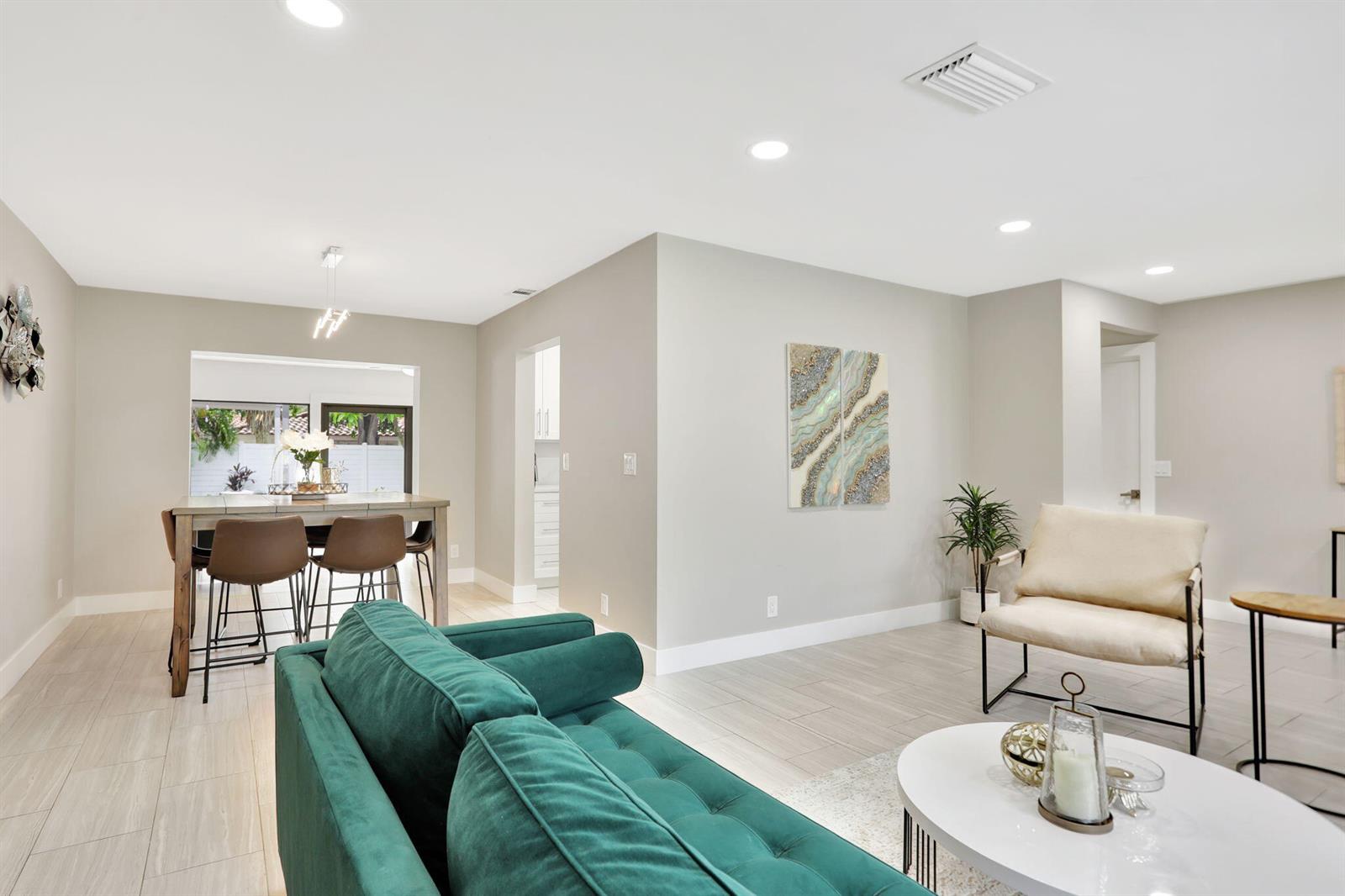 Residential Lease in Boca Raton 5