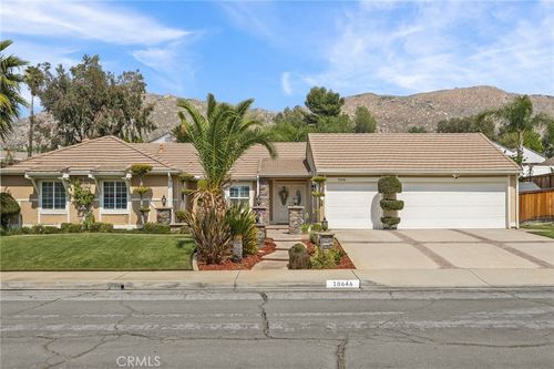 10646 Morning Ridge Dr, Moreno Valley, CA, 92557-4205 | Card Image