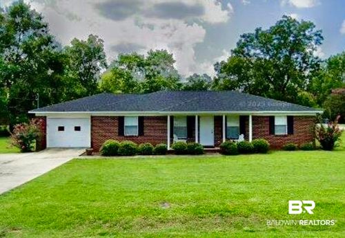 66 Forest Ave, Monroeville, AL, 36460-2232 | Card Image
