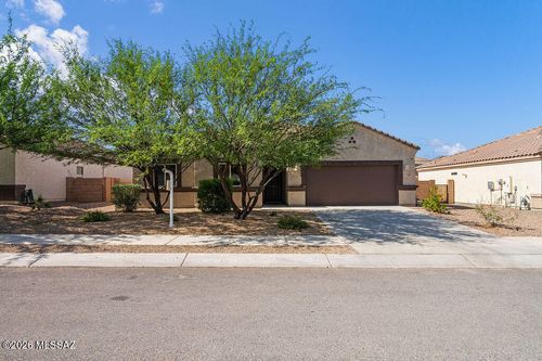 523 W Weldon St, Vail, AZ, 85641-2881 | Card Image