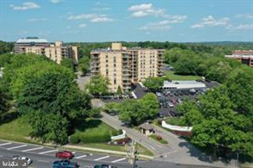 1119-666 W Germantown Pike, PLYMOUTH MEETING, PA, 19462-1085 | Card Image