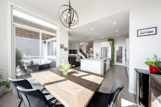 7 Sundown Cres, House other with 4 bedrooms, 4 bathrooms and 4 parking in Cochrane AB | Image 14