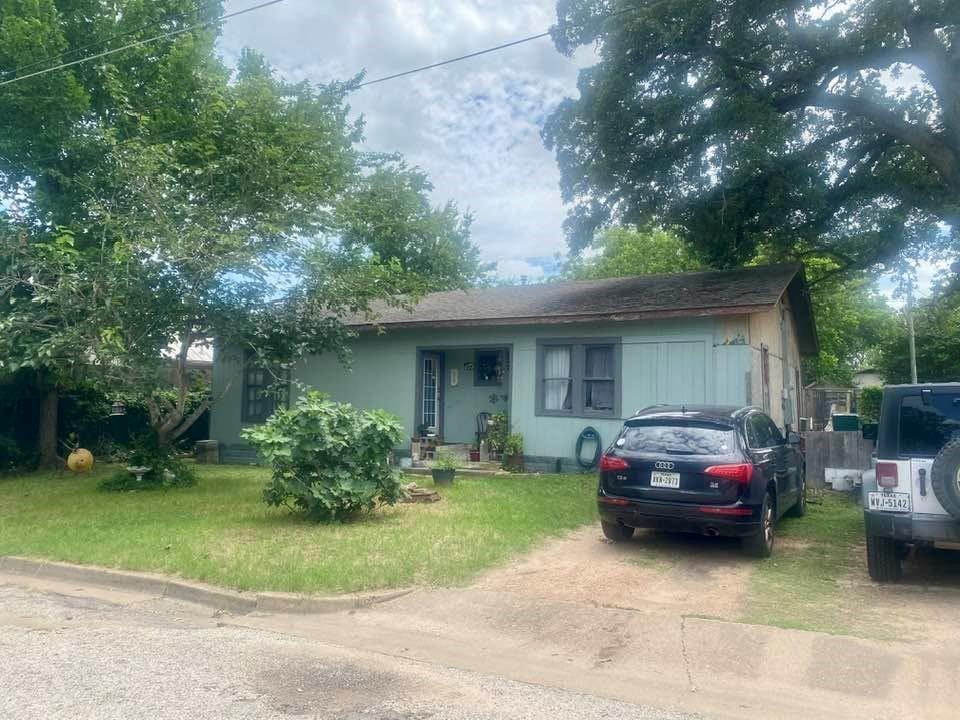 Residential in La Grange 3