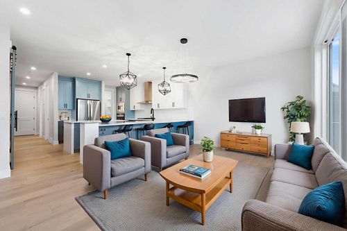 68 Vantage Dr, Cochrane, AB, T4C3G2 | Card Image