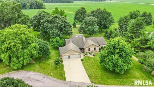 9 Wind Fall Ln, Cantrall, IL, 62625-9743 | Card Image
