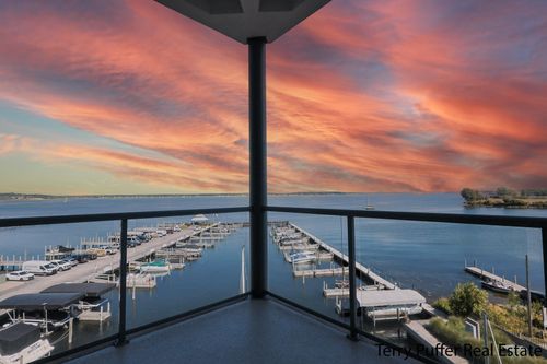 unit-e403-2964 Lakeshore Dr, Muskegon, MI, 49441-8216 | Card Image