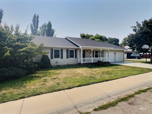 10397 W Barnsdale Dr, Boise, ID, 83704-1922 | Card Image
