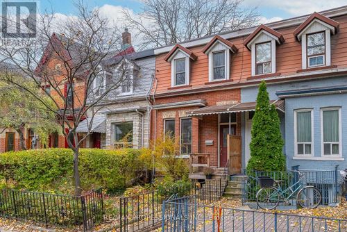 72 Massey Street, Toronto (Niagara), ON, M6J2T4 | Card Image