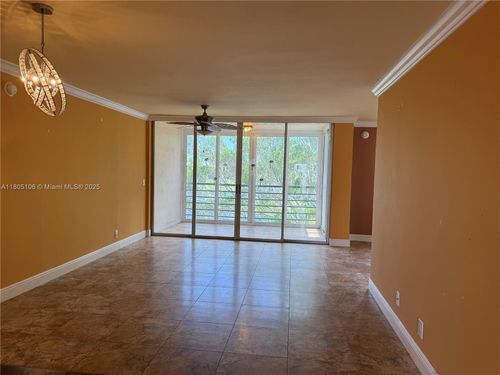 apt-403-9420 Poinciana Pl, Davie, FL, 33324-4844 | Card Image