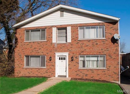 3-759 Chamberlain Place, Webster Groves, MO, 63119 | Card Image