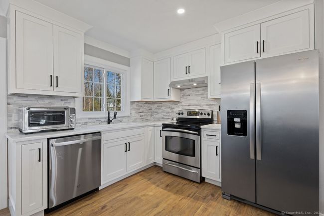 23 Indian Hill Rd, House other with 3 bedrooms, 3 bathrooms and null parking in New Fairfield CT | Image 6