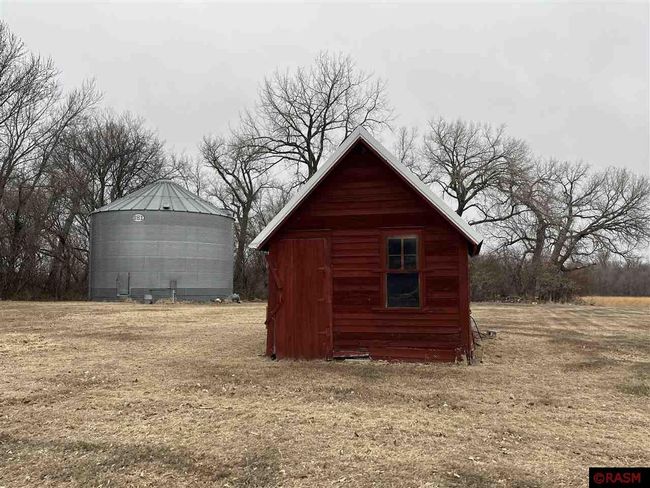 73550 290 Th St, House other with 5 bedrooms, 2 bathrooms and null parking in Saint James MN | Image 7