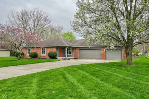 1726 Valley Brook Dr, Indianapolis, IN, 46229-9710 | Card Image